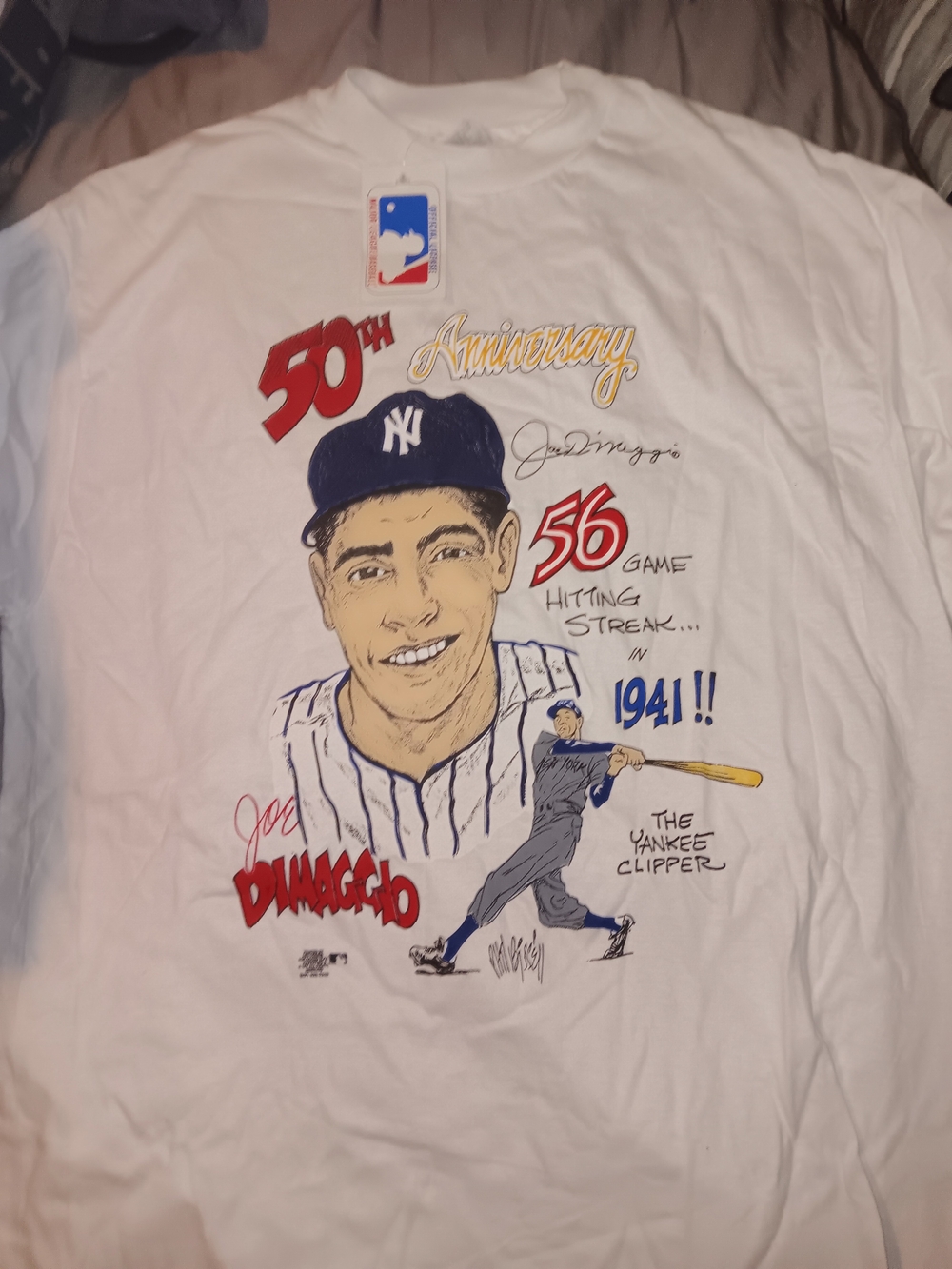 Hanes White 50th Anniversary Joe DiMaggio Graphic Tee VINTAGE